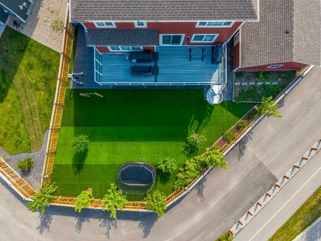 46 Yorkstone Way SW Calgary AB T2X4K7