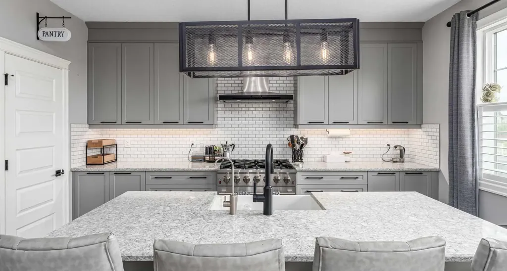 46 Yorkstone Way SW Calgary AB T2X4K7