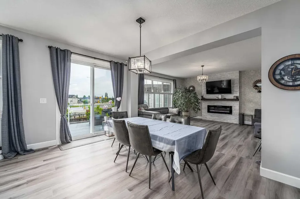 46 Yorkstone Way SW Calgary AB T2X4K7