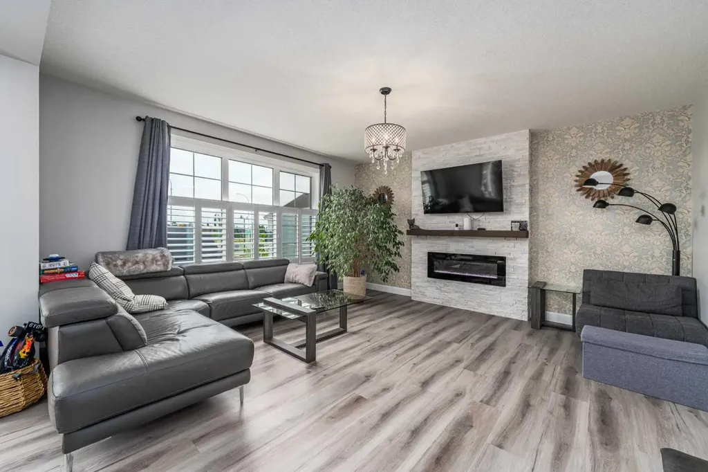 46 Yorkstone Way SW Calgary AB T2X4K7