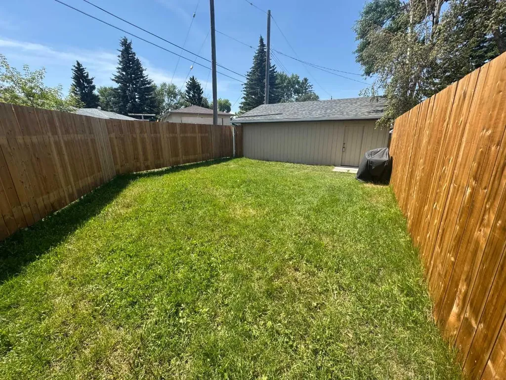 3429 19 Avenue SE Calgary AB t2b 0a6