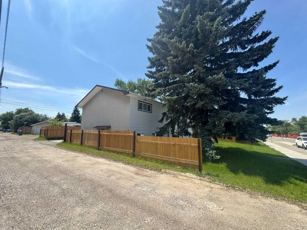 3429 19 Avenue SE Calgary AB t2b 0a6