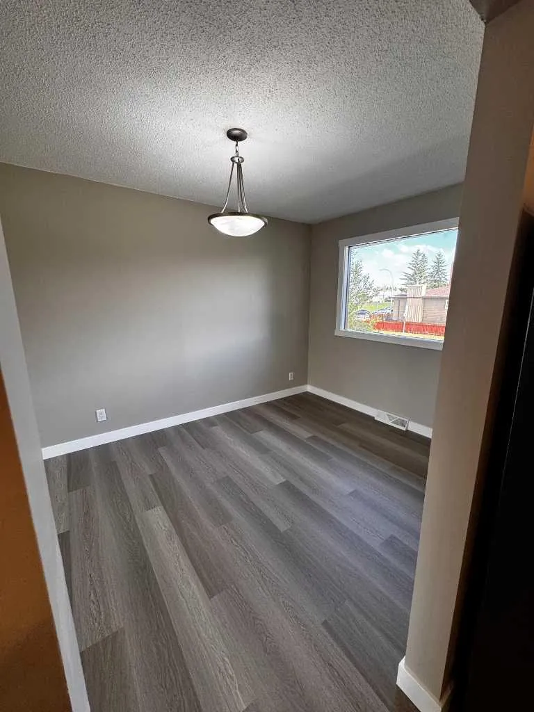 3429 19 Avenue SE Calgary AB t2b 0a6