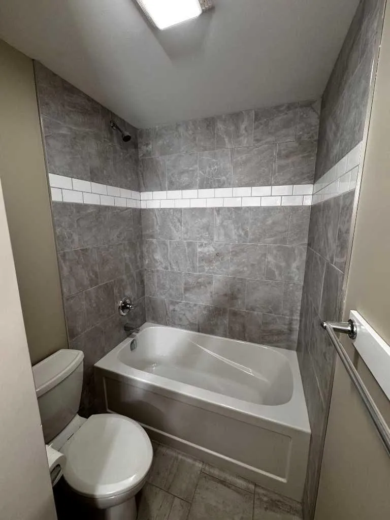 3429 19 Avenue SE Calgary AB t2b 0a6
