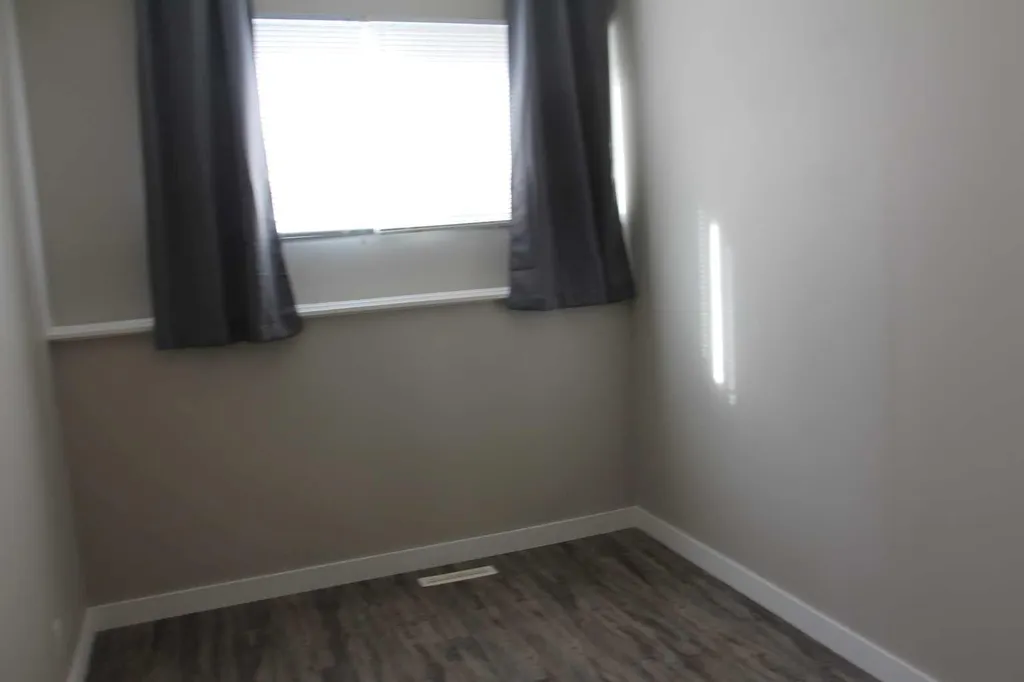 3429 19 Avenue SE Calgary AB t2b 0a6