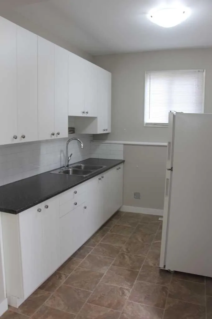 3429 19 Avenue SE Calgary AB t2b 0a6