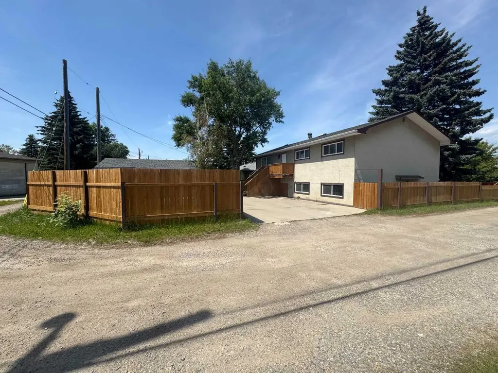 3429 19 Avenue SE Calgary AB t2b 0a6
