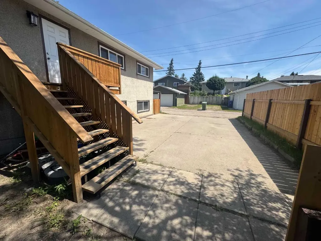 3429 19 Avenue SE Calgary AB t2b 0a6