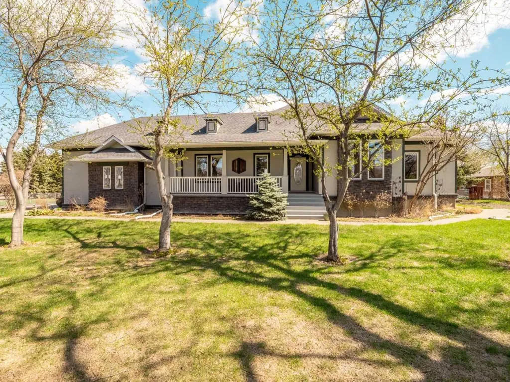 90013 212 Rural Lethbridge County AB T1J 5N9
