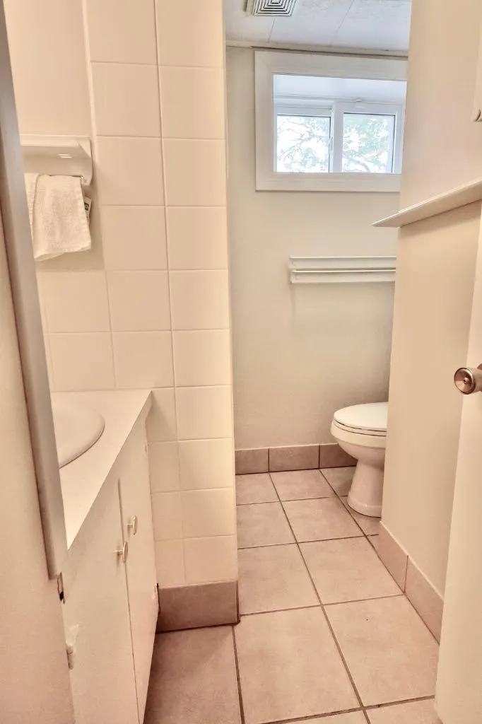 422 3 Avenue E Oyen AB T0J2J0