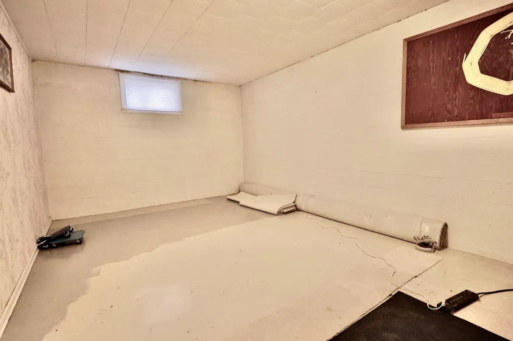 422 3 Avenue E Oyen AB T0J2J0