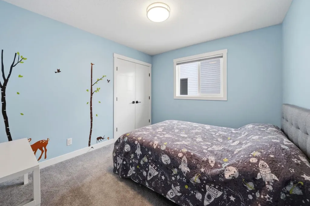 101 Longmire Close Red Deer AB T4R 0T1