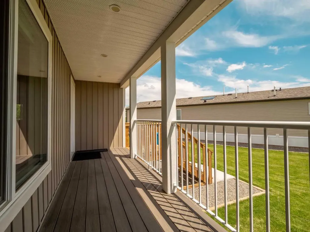 2037 Sunflower Crescent Coaldale AB T1M 0G4