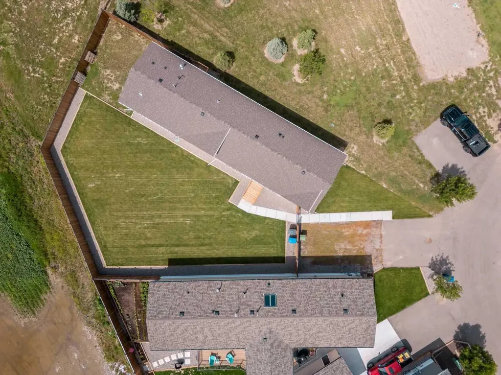 2037 Sunflower Crescent Coaldale AB T1M 0G4