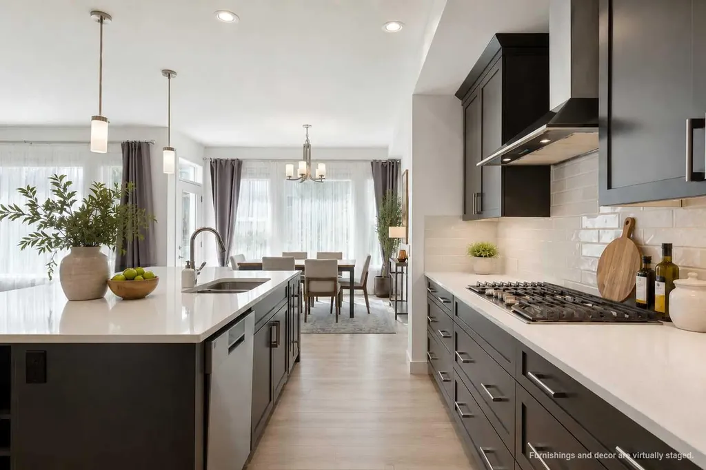 17 Crestbrook Hill SW Calgary AB T3B0C4