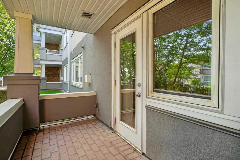 790 Kingsmere Crescent SW Calgary AB T2V 2H8