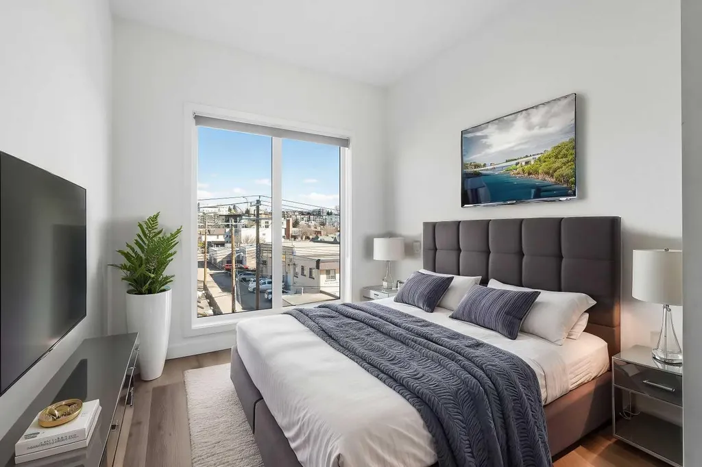 455 1 Avenue NE Calgary AB T2E 0B3