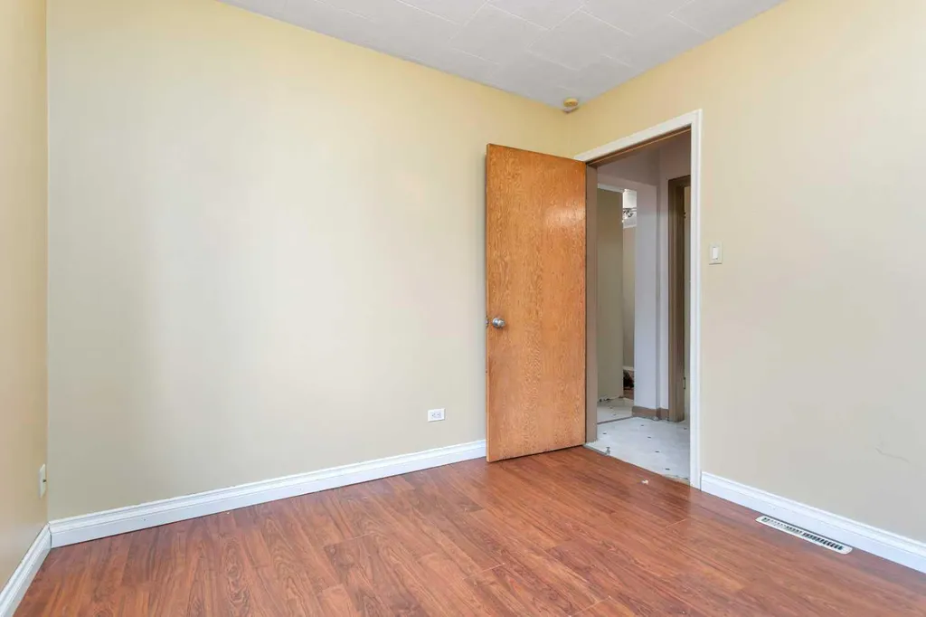 4715 48 Street Rocky Mountain House AB T4T 1C3
