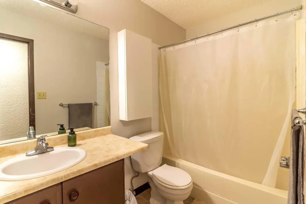 3440 23rd Avenue South Lethbridge AB T1K 4K4