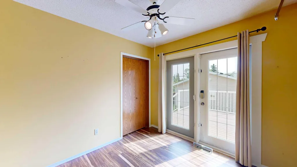 4111 61 Street Stettler AB T4K1H1