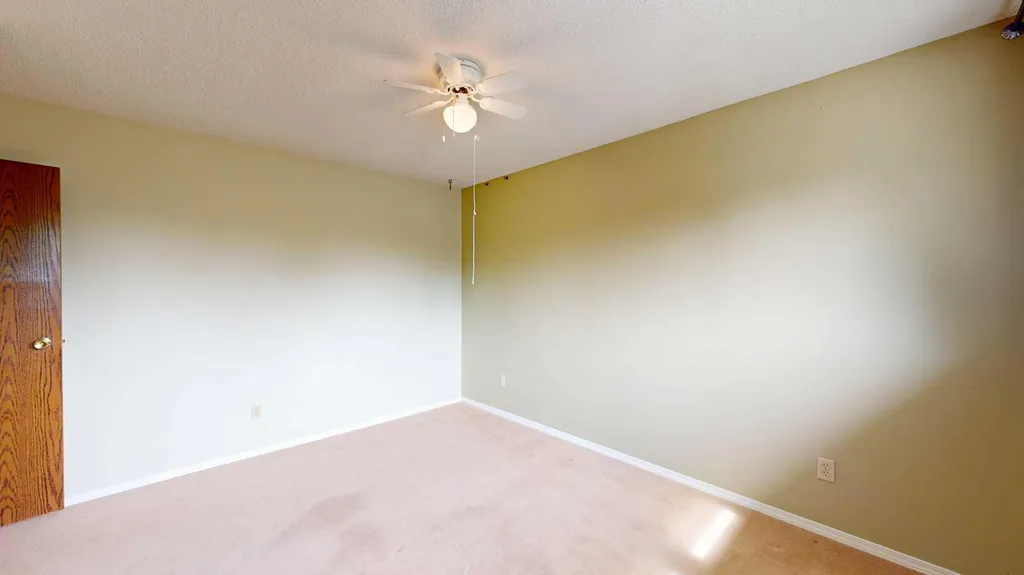 4111 61 Street Stettler AB T4K1H1
