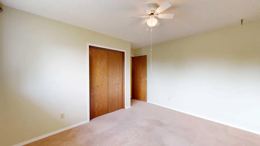 4111 61 Street Stettler AB T4K1H1