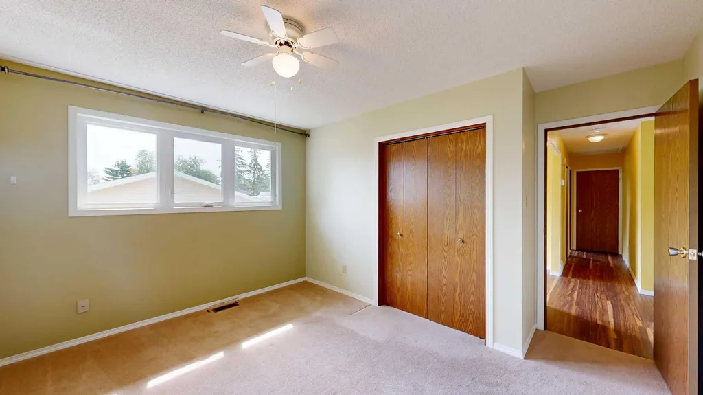 4111 61 Street Stettler AB T4K1H1