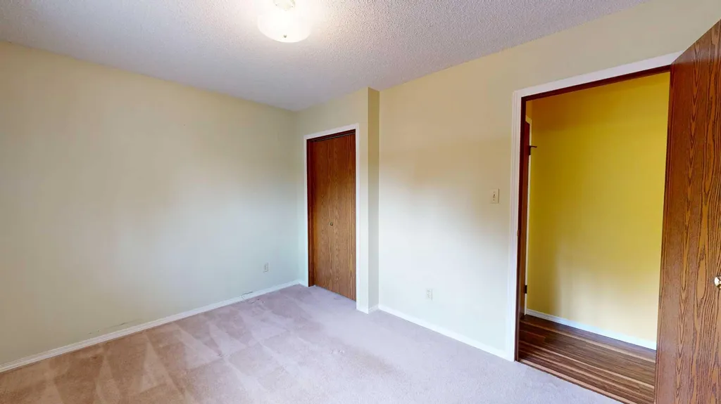 4111 61 Street Stettler AB T4K1H1