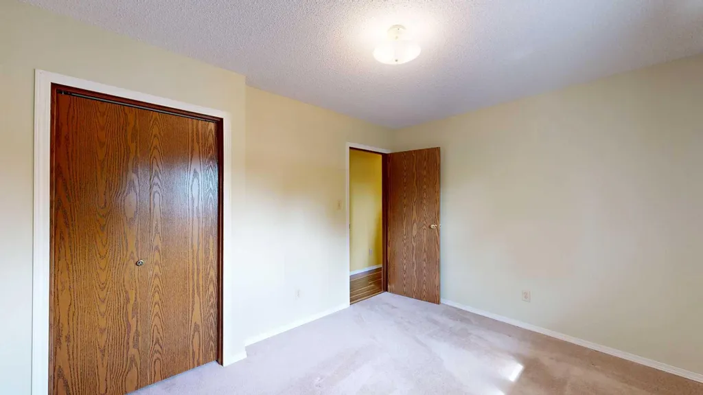 4111 61 Street Stettler AB T4K1H1