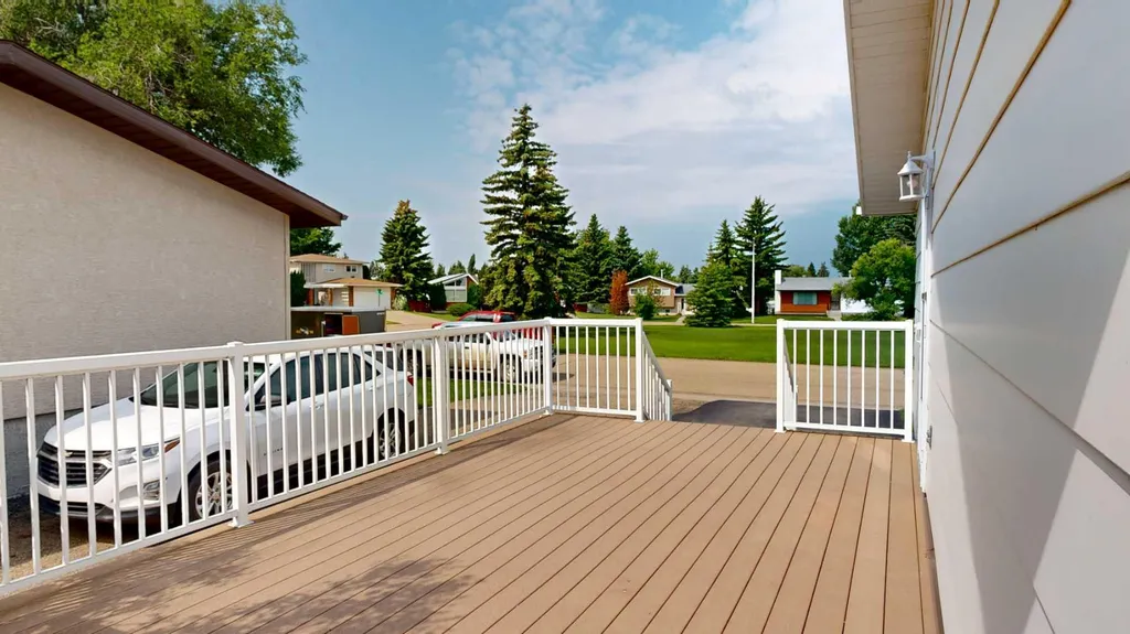 4111 61 Street Stettler AB T4K1H1