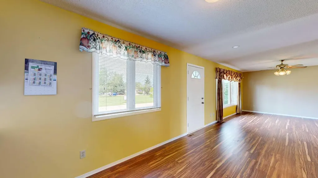 4111 61 Street Stettler AB T4K1H1