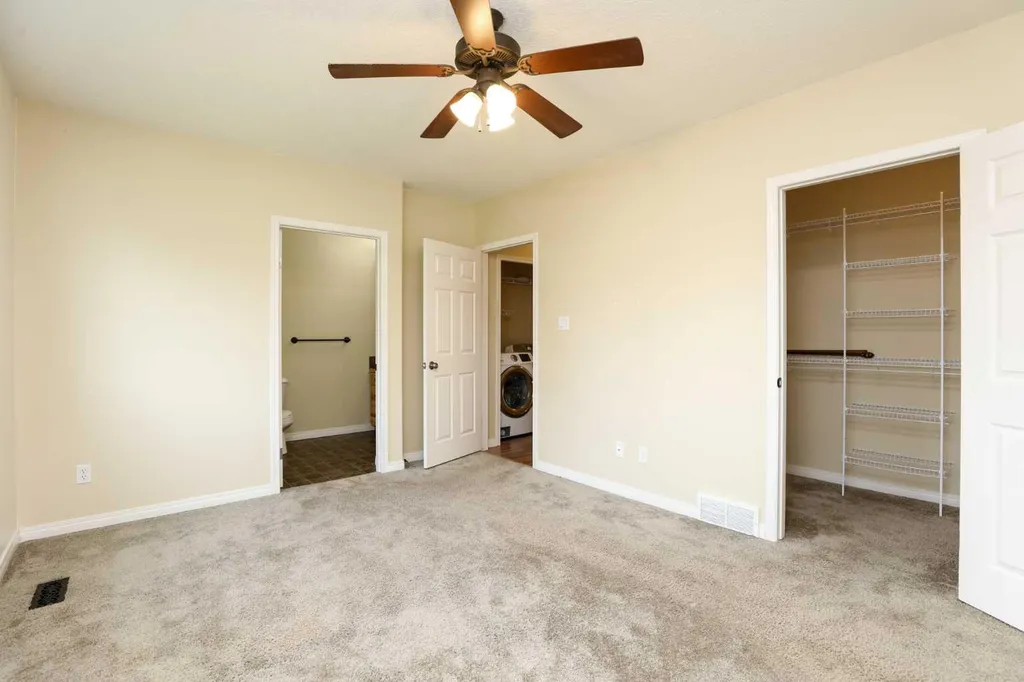 227 Rivermill Manor W Lethbridge AB T1K 8C5
