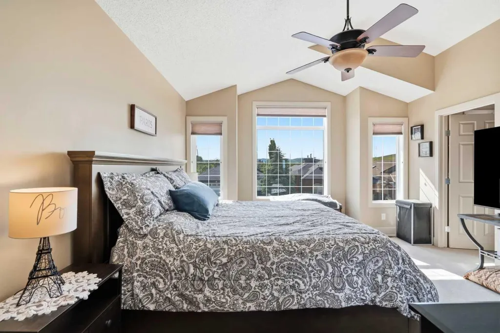 260 Willow Ridge Manor SW Diamond Valley AB T0L 0H0