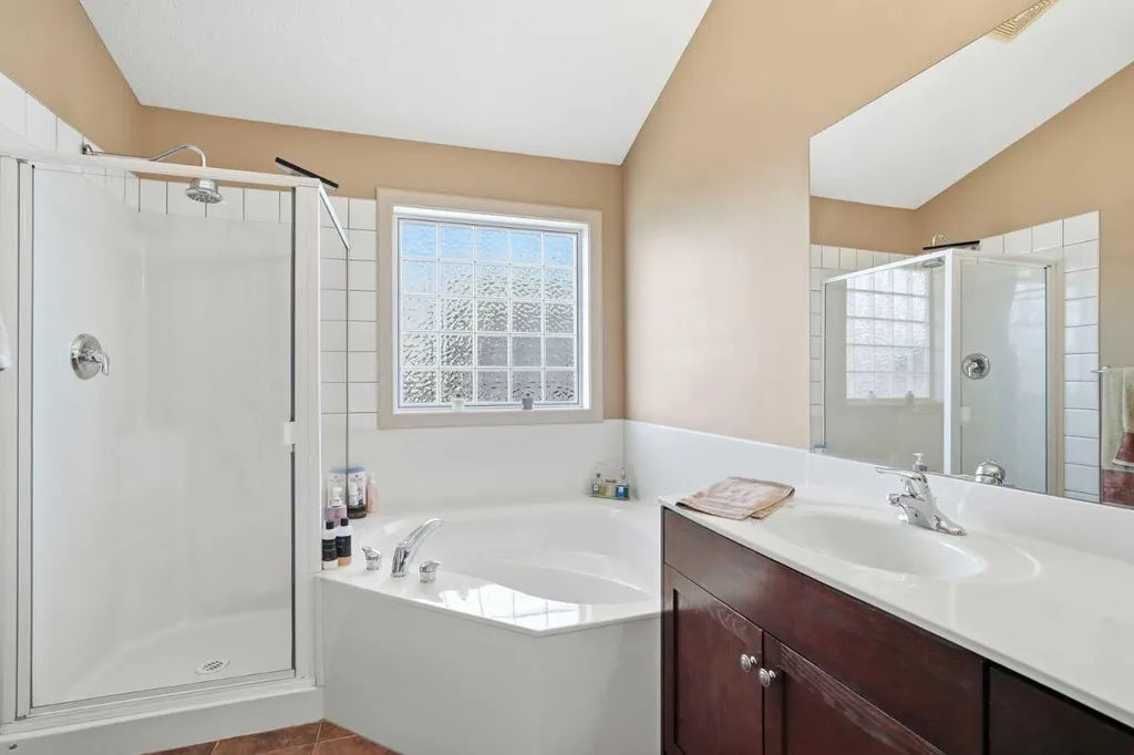 260 Willow Ridge Manor SW Diamond Valley AB T0L 0H0