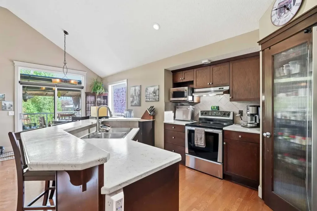 260 Willow Ridge Manor SW Diamond Valley AB T0L 0H0