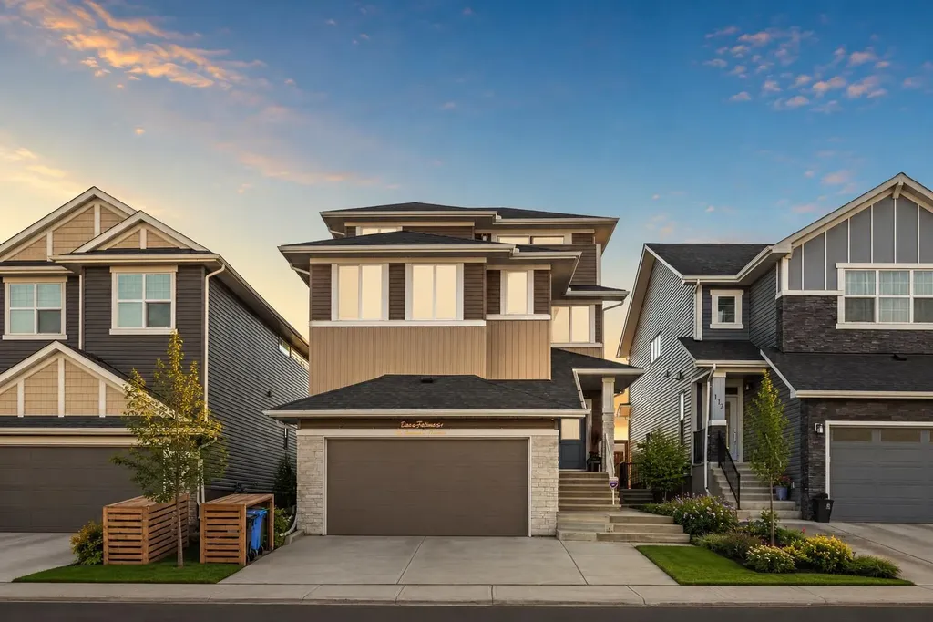 116 Ambleside Crescent NW Calgary AB T4B 3P5