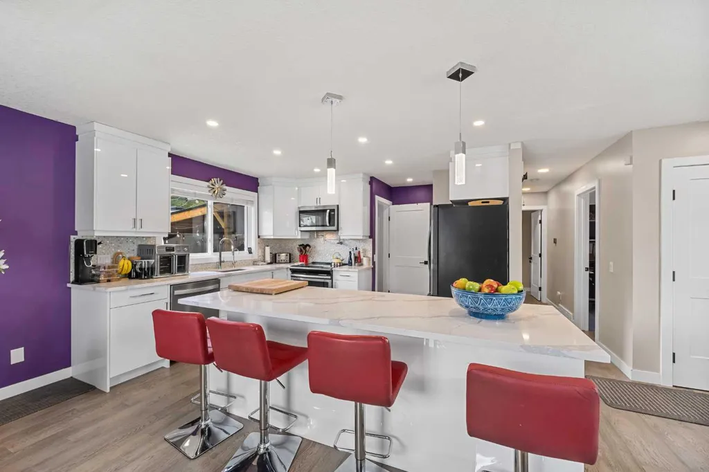 80 Allandale Close SE Calgary AB T2H 1V9