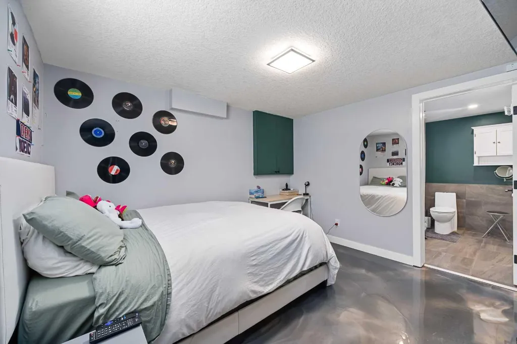 80 Allandale Close SE Calgary AB T2H 1V9