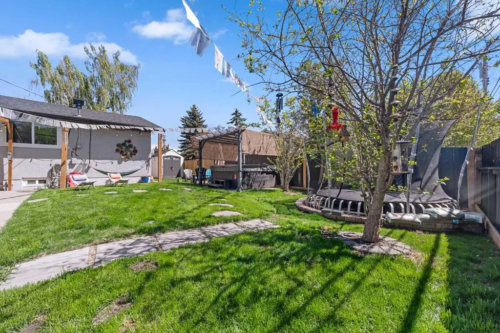 80 Allandale Close SE Calgary AB T2H 1V9