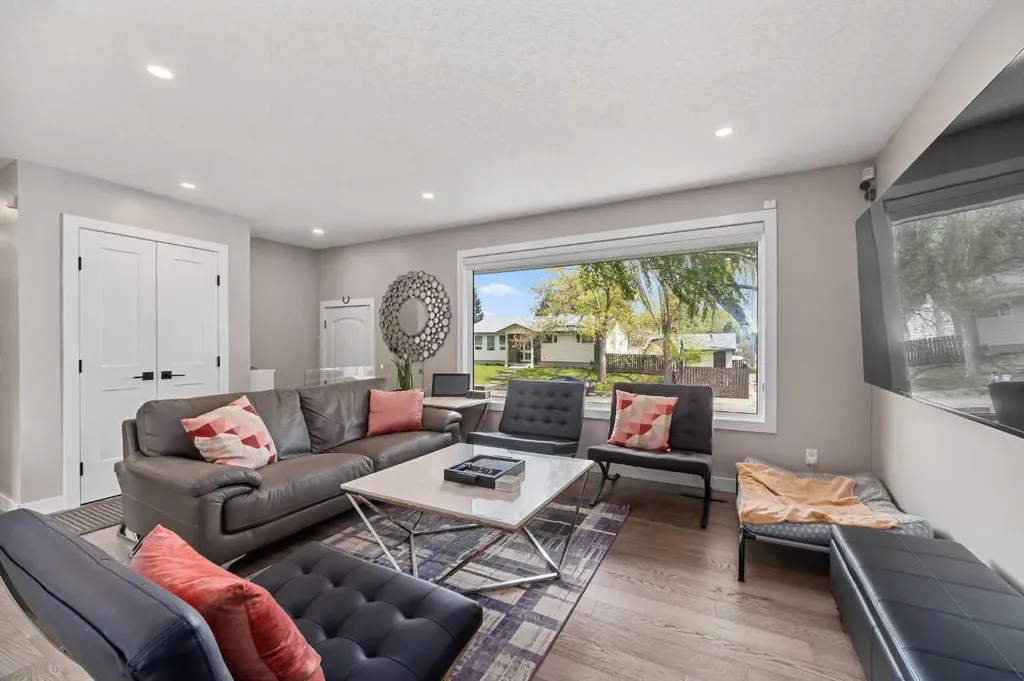 80 Allandale Close SE Calgary AB T2H 1V9