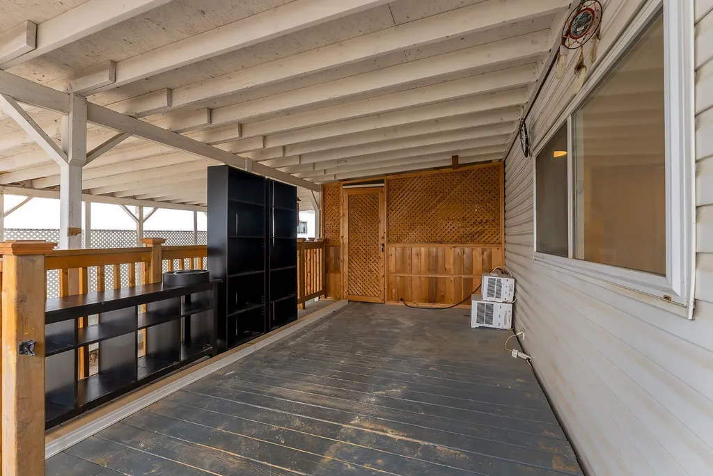3223 83 Street NW Calgary AB T2B 5P2
