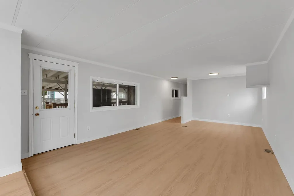 3223 83 Street NW Calgary AB T2B 5P2