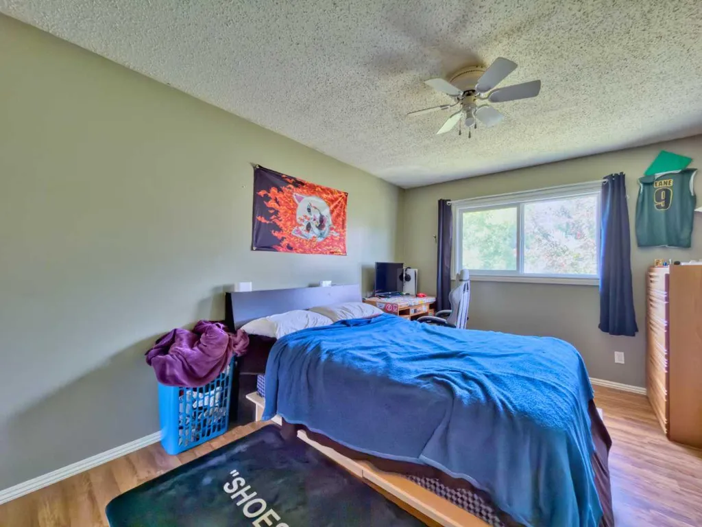 8534 21 Avenue Coleman AB T0K0M0