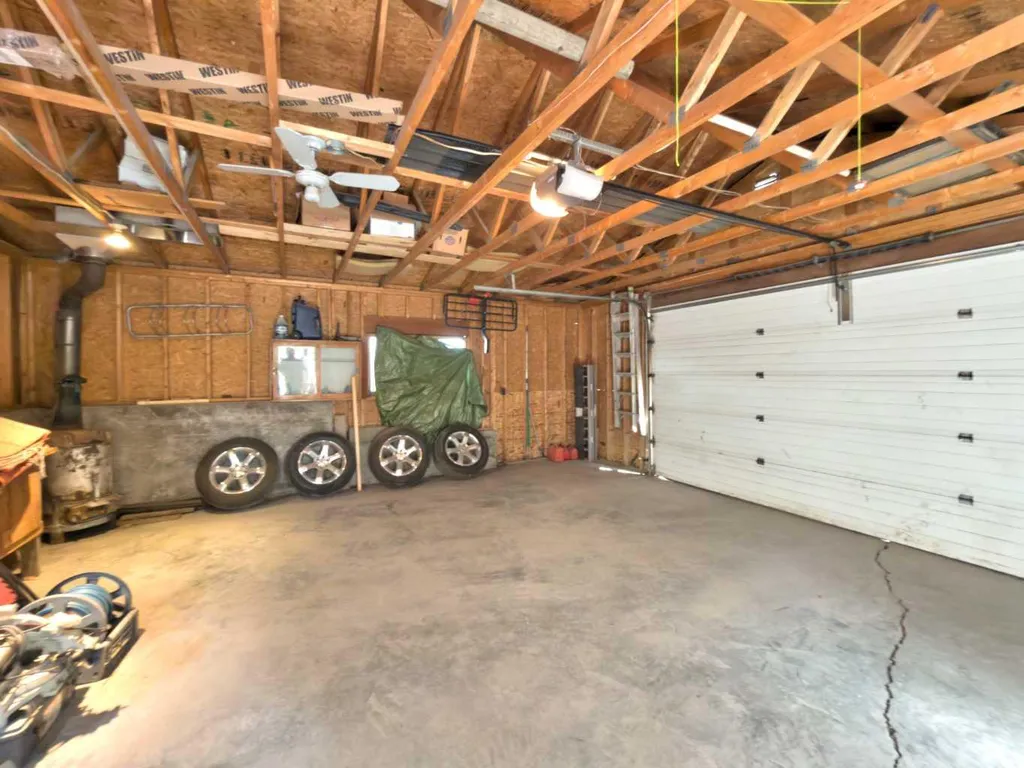 8534 21 Avenue Coleman AB T0K0M0