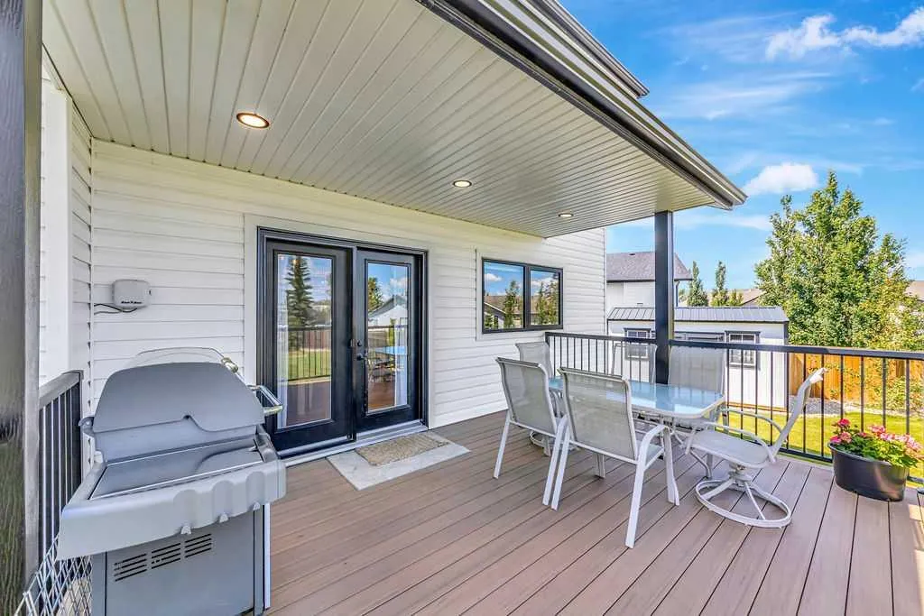 3805 70 Avenue Lloydminster AB T9V 3T2