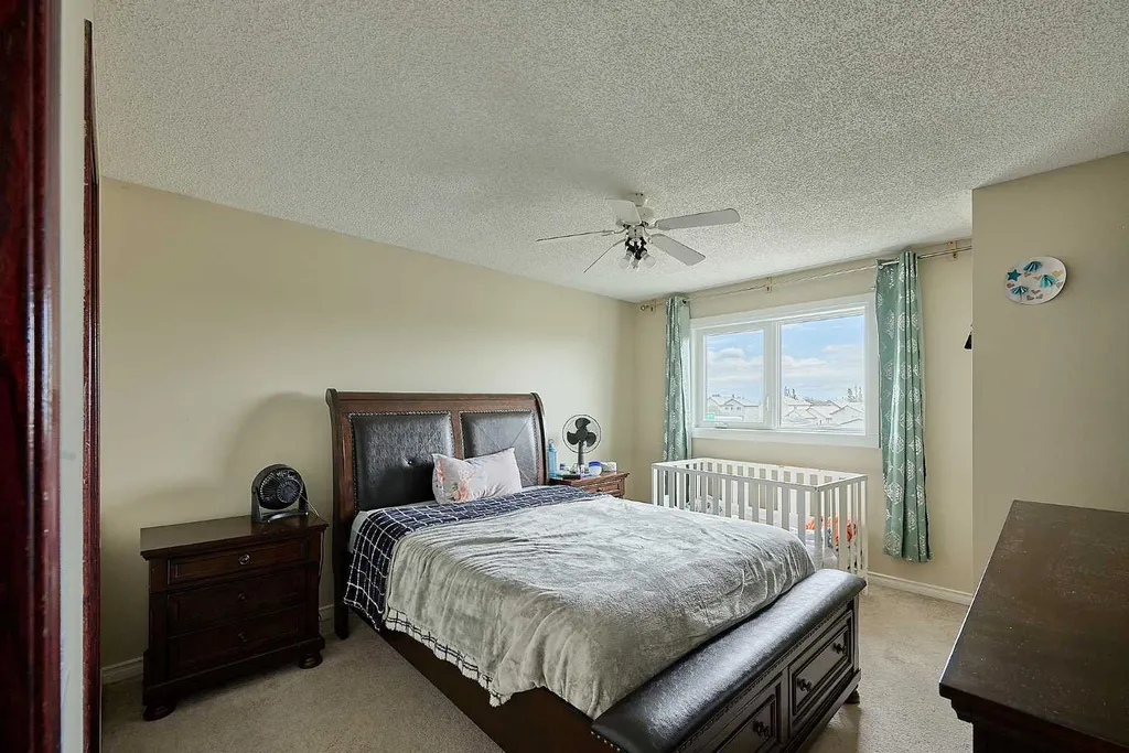 117 Douglas Ridge Circle SE Calgary AB T2Z 3C2