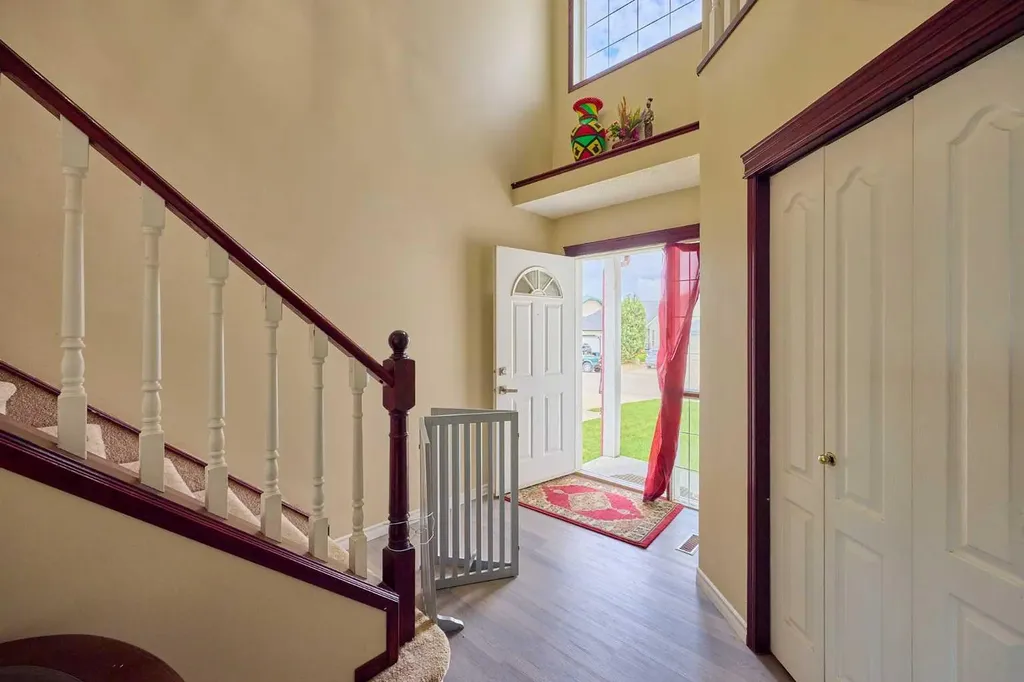 117 Douglas Ridge Circle SE Calgary AB T2Z 3C2