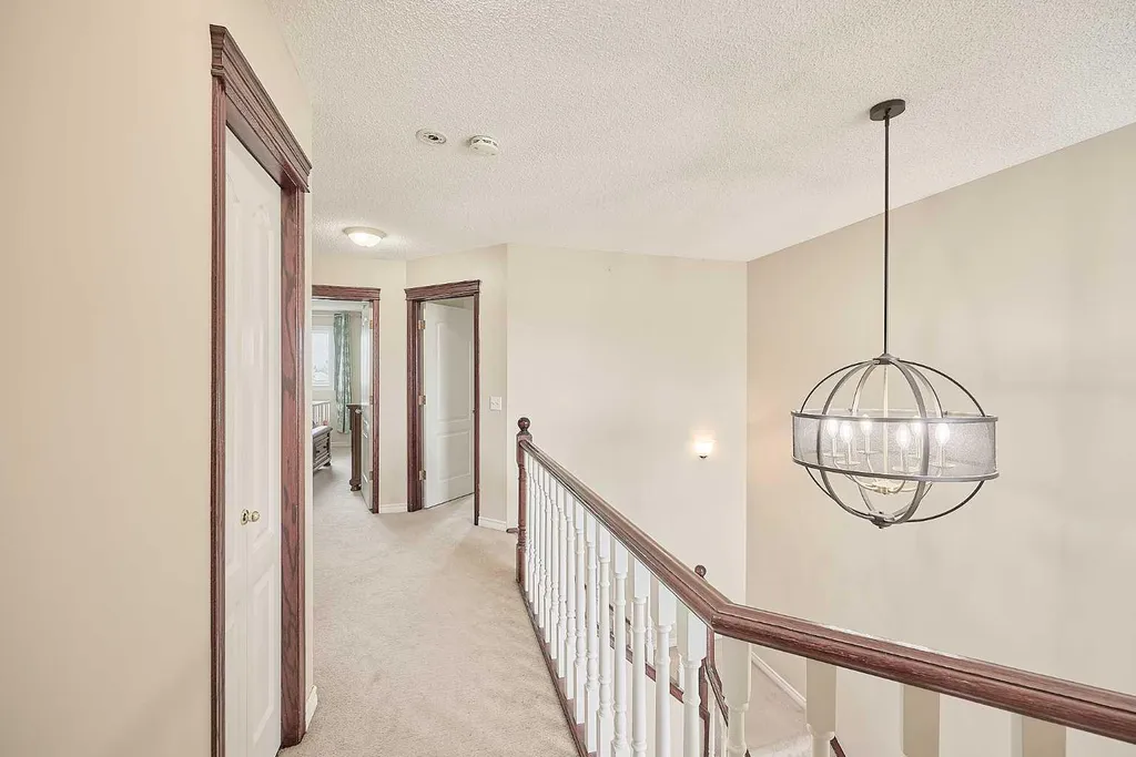 117 Douglas Ridge Circle SE Calgary AB T2Z 3C2