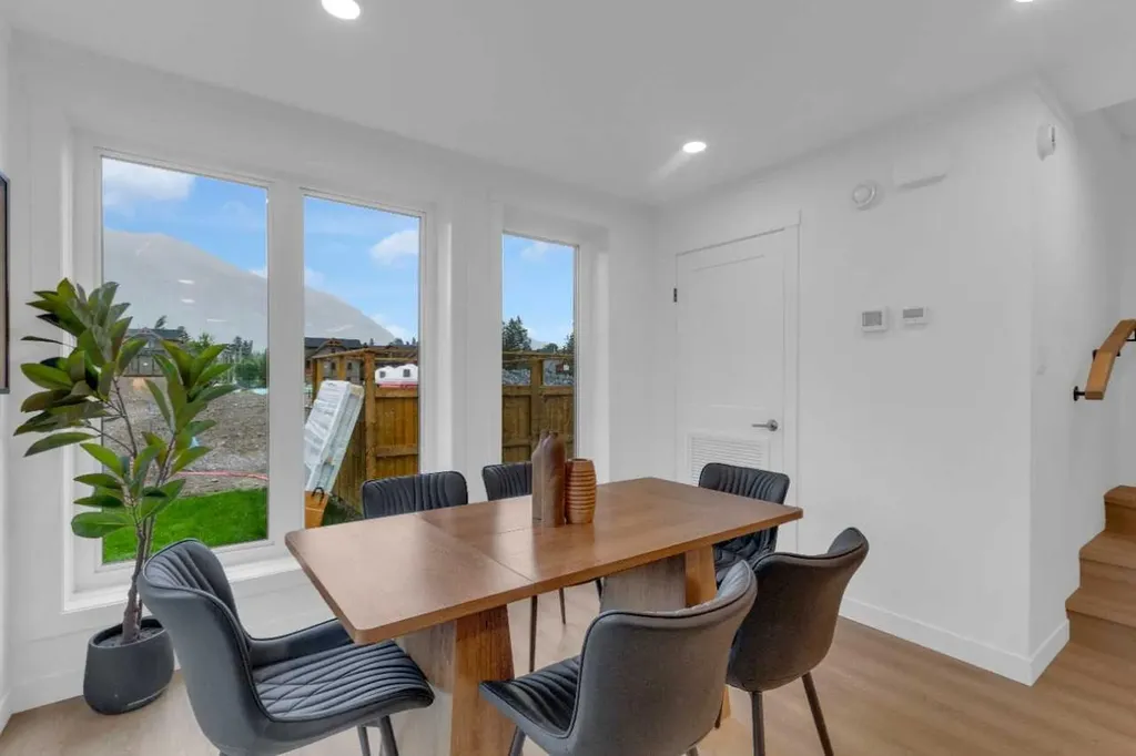 609 7 Avenue Canmore AB T1W2G1