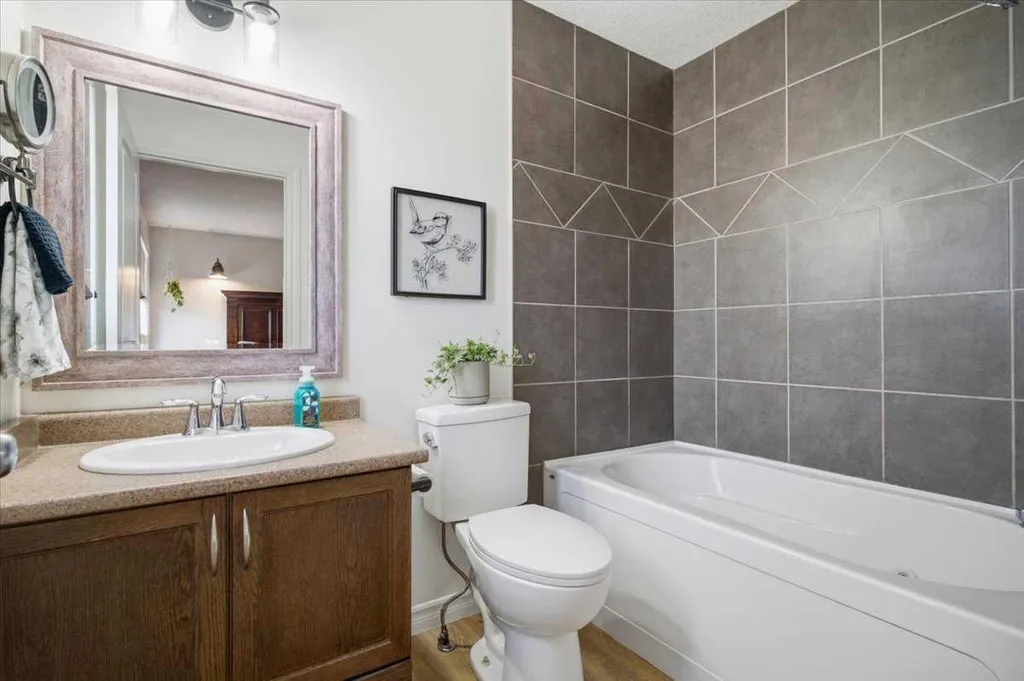 41 Pinnacle Road Grande Prairie AB T8W0A9